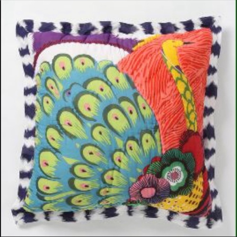2 Anthropologie Pavo Quilt Euro Shams